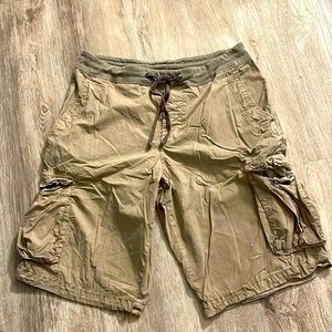 James Perse Men Cargo Shorts Size 2 (Medium- 32In) Tan